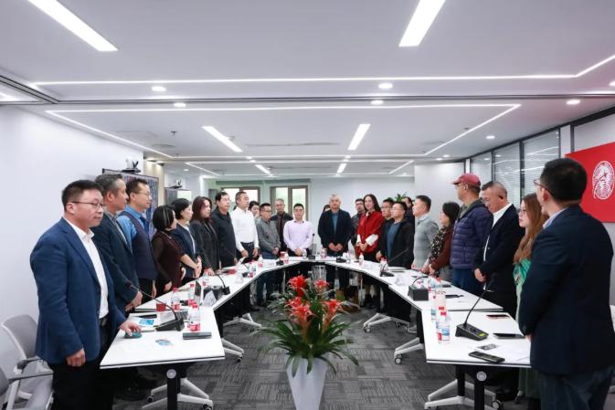 202511061762417335424975.png 8a03fcb401b60e1862d91a018ce8bee1.png