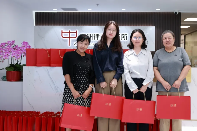 202511061762419434330573.png 2c220d08709929f56ea7d849db2d2a1f.png